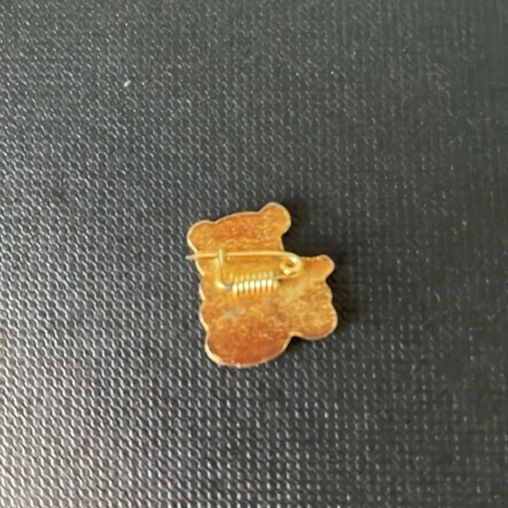 PANDA PIN | PANDA BEAR & CUB EUCALYPTUS LEAF PIN